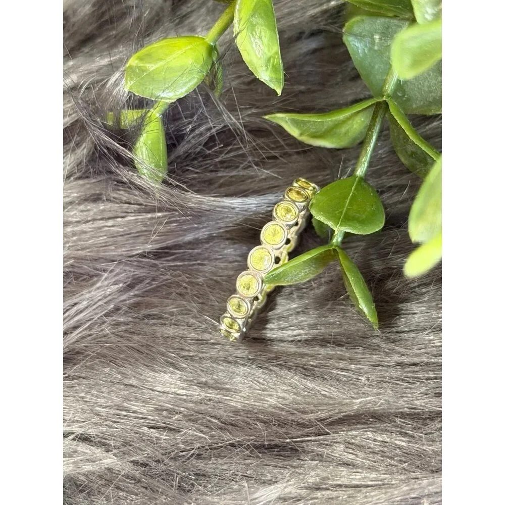 Lovely Silver‎ 925 Eternity Peridot Ring